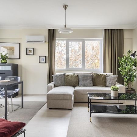 Modern Flat With Balcony On Bagdat Street Apartment อิสตันบูล ภายนอก รูปภาพ