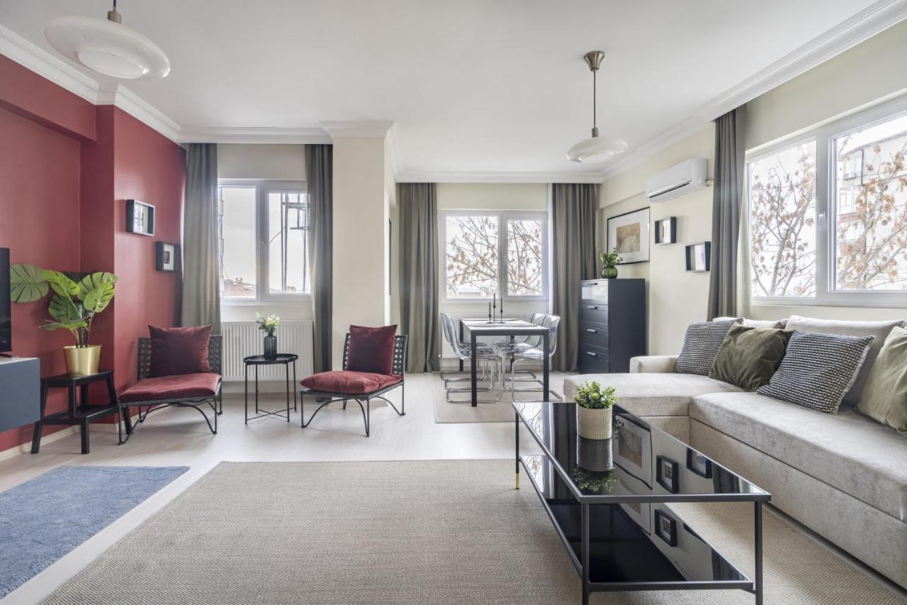 Modern Flat With Balcony On Bagdat Street Apartment อิสตันบูล ภายนอก รูปภาพ