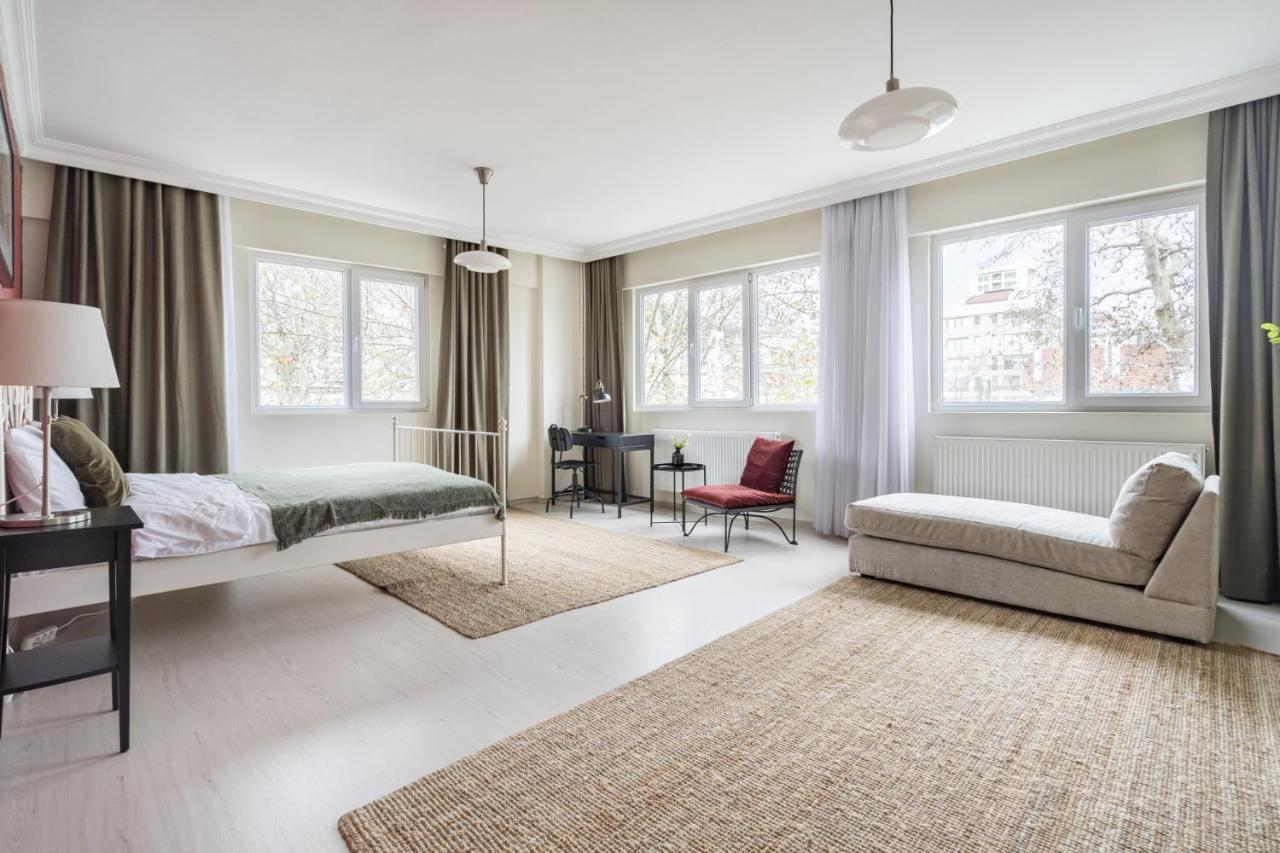 Modern Flat With Balcony On Bagdat Street Apartment อิสตันบูล ภายนอก รูปภาพ